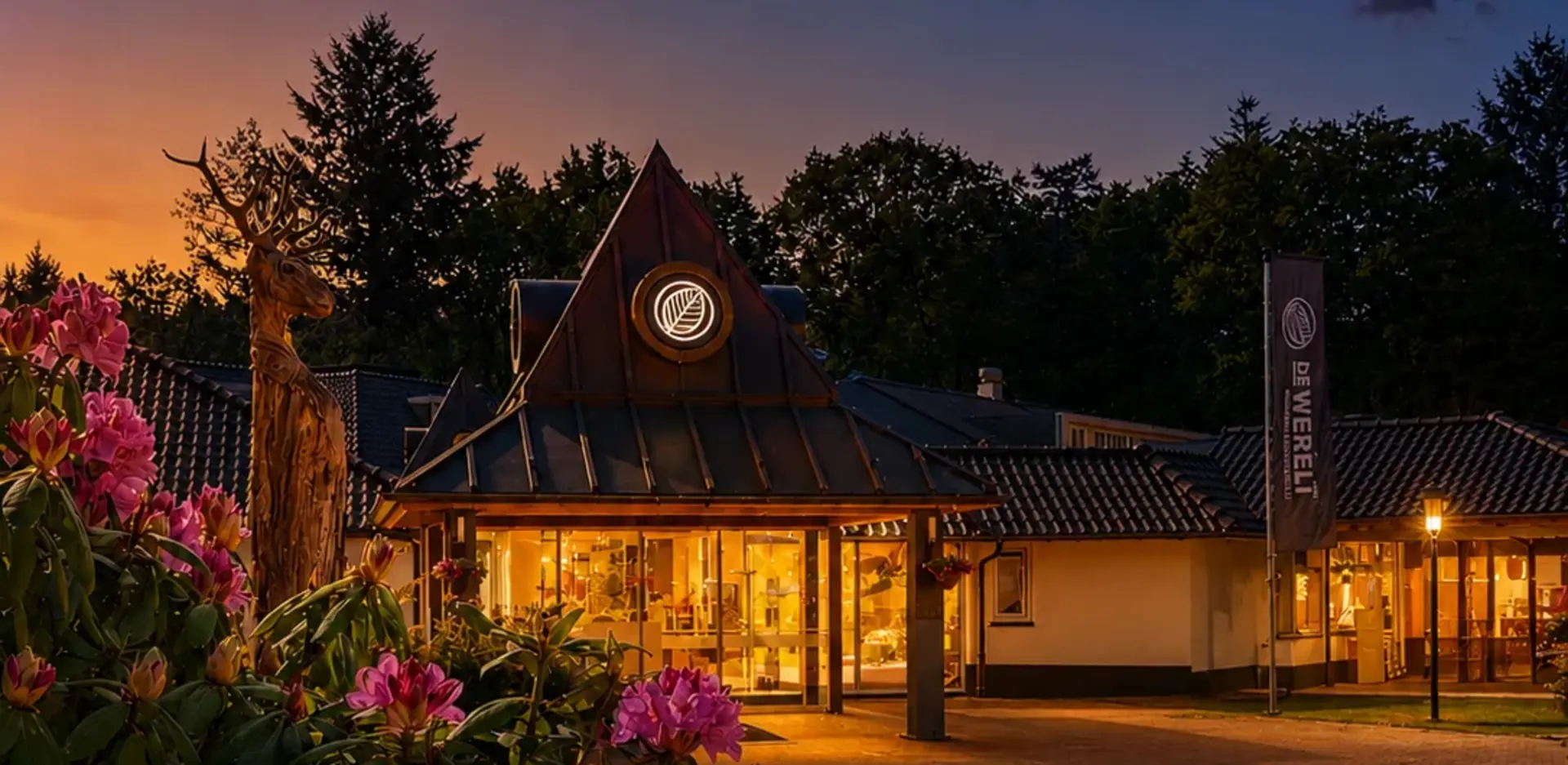 Hotel de Werelt Garderen in de avond