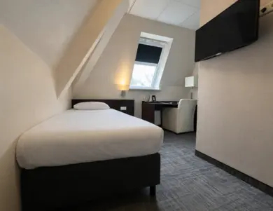 Eenpersoonskamer bij Hotel de Werelt Garderen